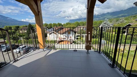 Duplex de bon standing. Centre village, proche commerces et écoles