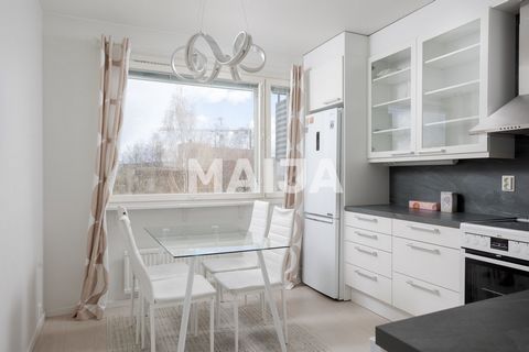 Neem contact op met de vertegenwoordiger voor meer informatie over deze accommodatie. Features: - Sauna - Swimming Pool