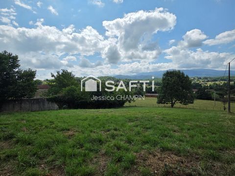 Terrain en partie constructible, vue imprenable sur le Cagire
