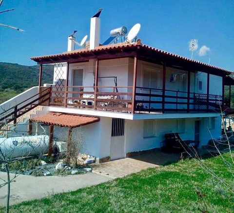 Kapanaki, Messinia, Peloponnese. For sale new build maisonette of 230 sq.m. ground floor – 1st, 6 bedrooms, construction ’17, 4 bathrooms, villa, furnished, on a plot of 6000 sq.m, autonomous heating- natural gas, fireplace, open parking, storage roo...