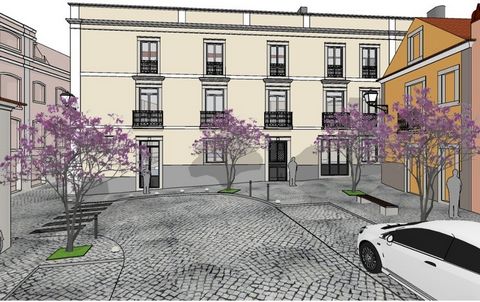 A spectacular building property in the heart of Setubal with an approved renovation and expansion project for up to 17 residential units, 3 one bedroom and 14 two bedroom typology apartments. Located in the downtown historic center of Setubal, 500 me...
