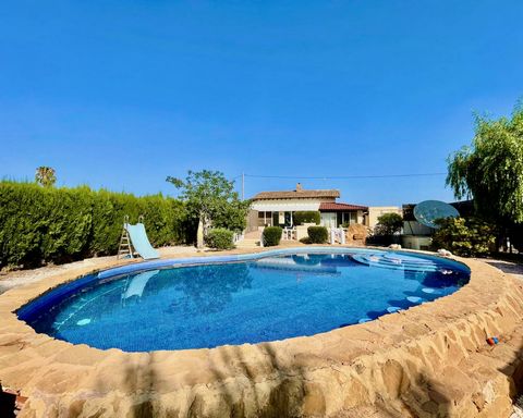 This is a lovely Country Finca, separate apartment and cattery for sale in the beautiful countryside of Dolores. The cattery has pens for 21 cats, which is already run as an established successful business The Finca is built on a 4.300m2 metre mature...