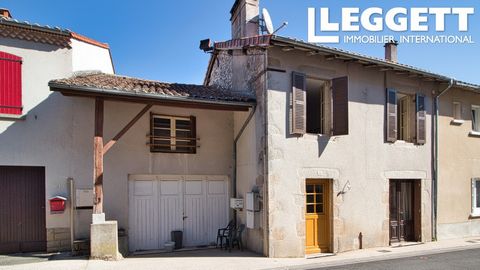 A24062TSM16 - Situated in a quiet location overlooking a public lake in the village of Montrollet, Charente Information about risks to which this property is exposed is available on the Géorisques website : https:// ...