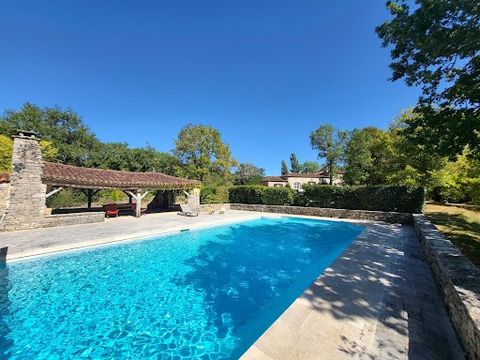 In the heart of Quercy, on a hillside, offering a panoramic view of the surrounding countryside and a few kilometers from one of the most beautiful villages in the region The breathtaking view of the surrounding countryside from the property is one o...
