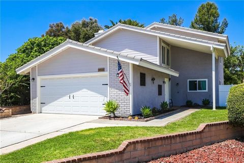Welcome to your 4 bed 3 bath cul-de-sac dream home! Nestled in the family-friendly community of Cordova Vista, with tree-lined streets with its excellent schools just a walk away!. This designer home, recently renovated, combines elegance, modern ame...