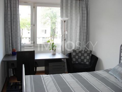 +++ Please understand that we will only answer inquiries with COMPLETE personal information (complete address, phone number and e-mail)! ++ We are pleased to introduce you to a charming 2-room apartment in Cologne-Neuehrenfeld. This apartment impress...