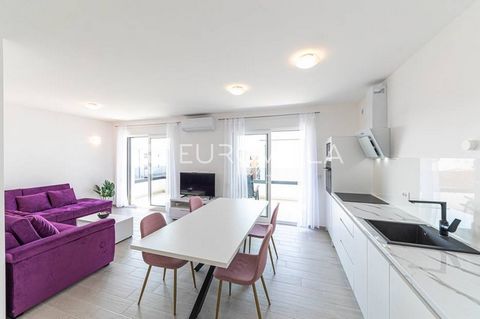 Trogir, beautiful newly renovated two-room apartment of 55 m2. The building was built in 2021, in a quiet and closed neighborhood, walking distance from the center of Trogir. The apartment is located on the second floor and consists of a kitchen with...