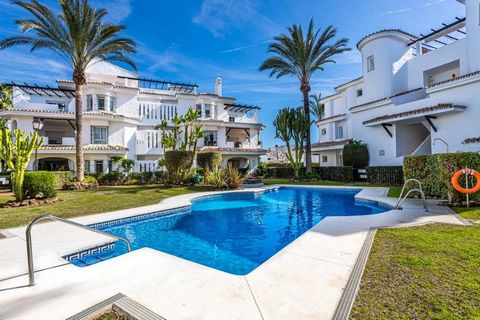 Located in Puerto Banús. Beautifully reformed Nueva Andalucia duplex penthouse apartment which has been prepared as the perfect holiday home within a few minutes of Puerto Banús. This very lovely top floor apartment in Puerto Banus is the perfect sol...