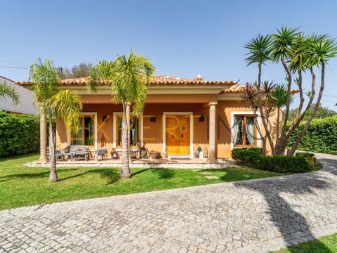 Luxury 3 bedroom villa, possible 5 bedroom villa with 439m2 on a plot of 4000m2 in Cantanhede If you have ever dreamed of a fantastic villa, worthy of a magazine, this is your opportunity to buy the perfect property! A villa that is already at the en...