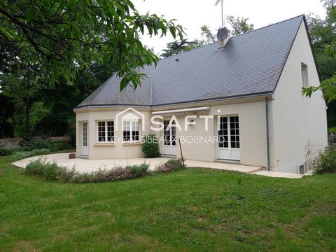 Propriété de 2003 avec sous-sol total, grenier aménageable et terrain de 4447m²