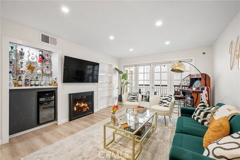 Welcome to your dream home at the Doheny Terrace! This luxurious 1-bedroom, 1-bathroom condo is located in the highly sought-after Norma Triangle neighborhood of West Hollywood, bordering Beverly Hills. Step into a beautifully designed space featurin...
