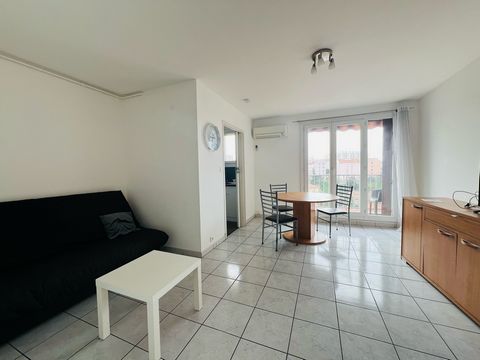 Studio 27.25m&#178; avec petit balcon