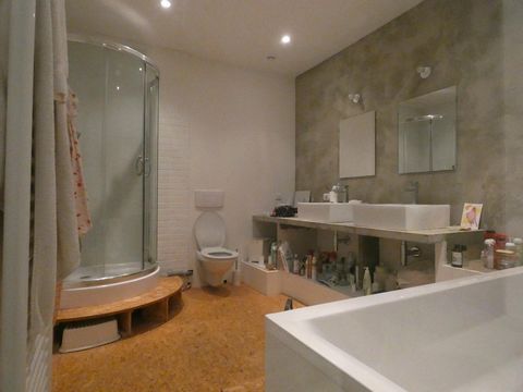 photo no. 10