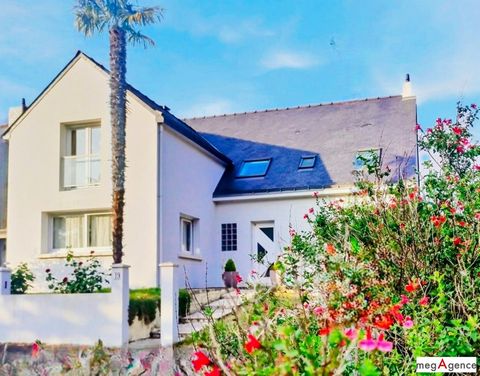 FAMILLE OU PRO, IMPASSE, MAISON 6 CH A 2470 € / M2