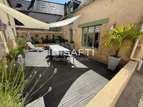 MAISON DE VILLE FAMILLIALE PROCHE DES COMMODITES