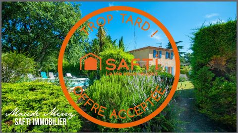 Villa - 4 chambres -piscine-double garage -2100m2