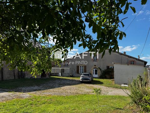 Corps de ferme à rénover, beau potentiel