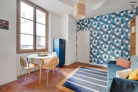 Entre le musée Picasso et la rue de Bretagne, au 3ème étage d'un immeuble ancien bien entretenu, nous vous proposons en exclusivité un studio de 21,72m2. Au calme sur cour, il se compose d'une pièce principale avec lit escamotable, d'une cuisine et d...