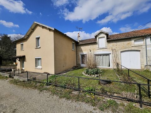 Maison spacieuse avec dépendances  Antonne-et-Trigonant