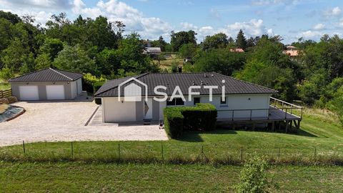Maison de plain-pied avec 3 chambres et piscine