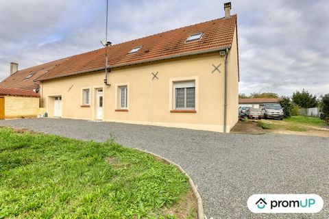The village of Preuilly has a school, a bakery, a post office and a car garage. You will find all amenities in the nearby town of Mehun-sur-Yèvre, located 6km away. We invite you to come and discover this terraced house on 1 side, offering 189m² of l...