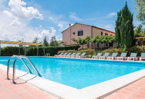 This accommodation is part of a farmhouse situated in the midst of olive groves and vineyards, in the foothills of the mountains of Pistoia, in Tuscany. The center of Pistoia is just 5 km away. The farm has been divided into 11 comfortable apartments...