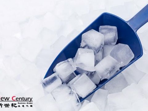 ICE SUPPLIER--CLAYTON SOUTH--#7632565 Ice factory * LOCATED IN CLAYTON SOUTH * The factory covers an area of 100 square meters and is fully equipped * $4,000 per week, open for 5 days only * Low weekly rent of $208 for 4 years * Full manager manageme...