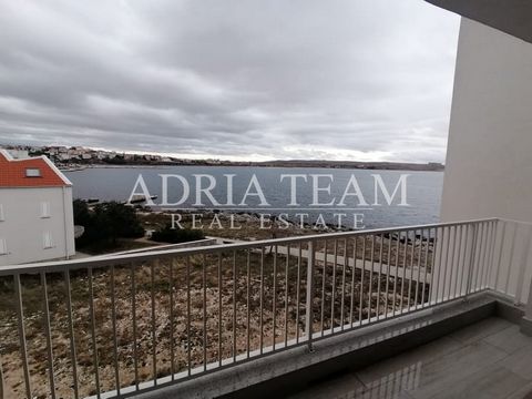 Pag - Povljana, two-bedroom apartment of 114.21 m2 for sale in a residential building built in 2017, very high quality, new construction! APARTMENT DESCRIPTION: Living room with kitchen and dining area, two bedrooms, bathroom and covered terrace on t...