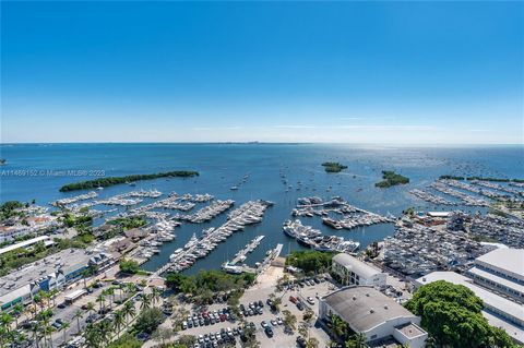 Coconut Grove LOWER PENTHOUSE. This opulent 6,920 SF PH unit located in the iconic Grovenor house features 5 beds plus service, 6.5 baths, over 2,000 SF of terrace space with dual ocean and city views, elegant marble floors throughout, surround sound...