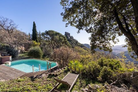 Evenos is a small village, built at the foot of its medieval castle, perched on a rocky outcrop dominating the valley which runs to the sea. The beaches of the Var are very close, in a hinterland that stands out for its limestone cliffs and green can...