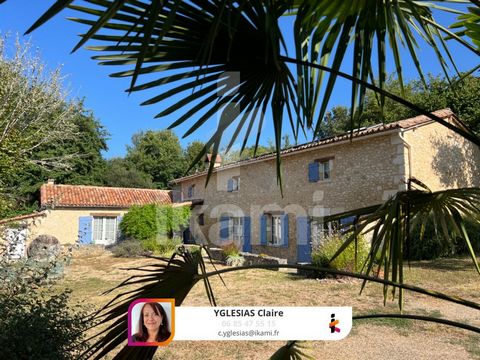 Découvrez un véritable havre de paix au coeur de la nature, où l'histoire rencontre le confort moderne. Nichée dans un parc luxuriant de plus de 3 hectares, cet ancien moulin, rénové avec soin saura séduire les amateurs de tranquilité et de beauté na...