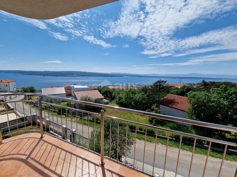 Location: Primorsko-goranska županija, Crikvenica, Crikvenica. CRIKVENICA - Bellissimo appartamento con vista sul mare! Stiamo mediando la vendita di un bellissimo appartamento con vista panoramica sul mare e Crikvenica. L'appartamento si trova in un...