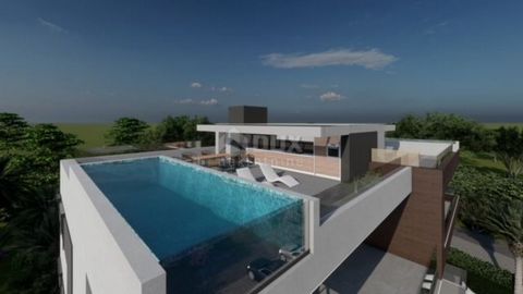 Location: Zadarska županija, Nin, Zaton. ZADAR, ZATON - Penthouse 20 m vom Meer entfernt, S8 Penthouse zum Verkauf in einem Neubau im zweiten Stock eines modernen Gebäudes, nur 20 m vom Meer entfernt. Die Wohnung hat eine Nettofläche von 98,36 m² und...