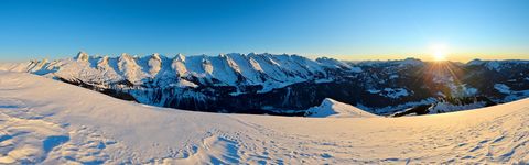 En exclusivité, venez découvrir ce commerce d'article de sport Outdoor, d’une marque reconnue pour ces produits de qualité. Situé dans un village touristique et animé, proches des pistes de ski, vous pourrez louer également du matériel en stock et en...