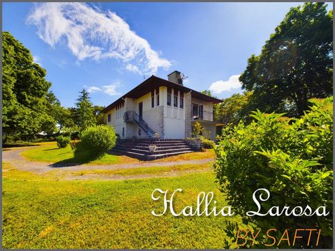 Découvrez cette spacieuse maison de 156m², idéale pour les familles, située dans le paisible village de Bethines qui dispose d'une épicerie et d'un restaurant. Idéalement localisée entre Montmorillon et Le Blanc. Avec son style seventies et sa vue dé...