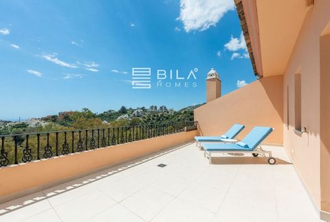 Presenting a charming duplex penthouse located within a gated community in the Golf Valley of Nueva Andalucía. Situated in a serene and tranquil setting overlooking a picturesque lake, this residence features private terraces offering partial sea vie...