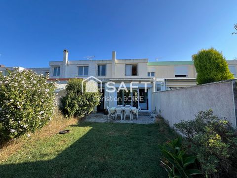 SAINT GEORGES DE DIDONNE 17110. Agréable maison à étage de 73 m² habitable sur une parcelle de 208 m² clos