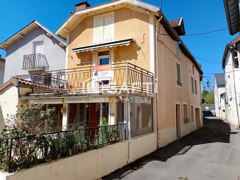 MAISON DE VILLE