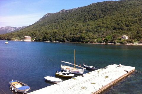 Seaside Holiday Home Andrija in Ston, Dubrovnik-Neretva County, Croatia, is a charming vacation property located near the Adriatic coast. It offers stunning sea views, a peaceful environment, and easy access to the beach. The home is well-equipped wi...