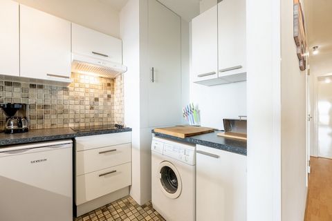 Perfectly positioned on the first floor of a centrally located residence along Zeedijk, this charming seaside apartment is the ideal setting for a relaxed coastal getaway. Just steps from the beach with views of the sea, it welcomes up to four guests...