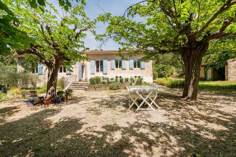 Maison de 350m² sur terrain de 4520m²
