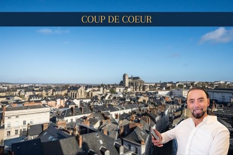 HYPER CENTRE, SITUÉ AU DERNIER ÉTAGE - APPARTEMENT AVEC VUE EPOUSTOUFLANTE
