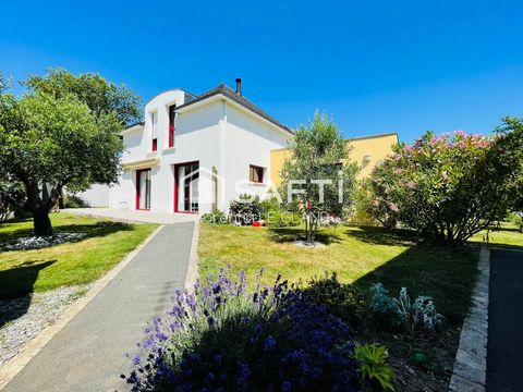 Maison contemporaine proche bourg et plages !