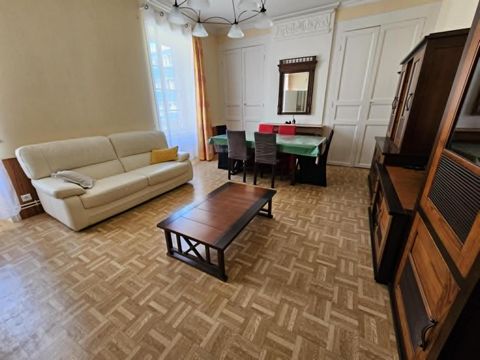 APPARTEMENT T2 SPACIEUX COEUR DE VILLE LA ROCHE SUR YON
