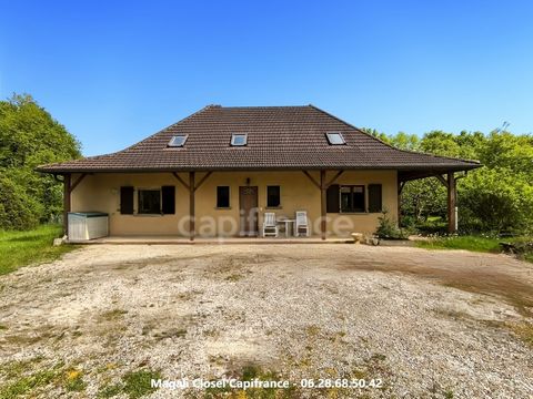 Ferme proche Saint Germain du Bois sur plus de 3.5 Hectares