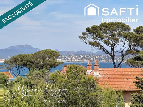 SAINT-AYGULF – 2 PIÈCES DERNIER ÉTAGE AVEC VUE MER