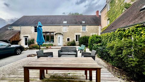 Maison avec piscine intérieure dans le Perche
