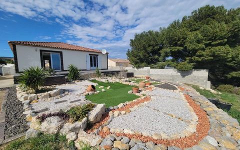 Villa plain pied 4 faces de 134m² sur terrain paysagé de 1470m²