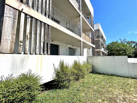 T2 avec balcon et parking