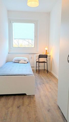 3 Zimmer für 5 Personen YouTube --> Apartkeep Chemnitz 234